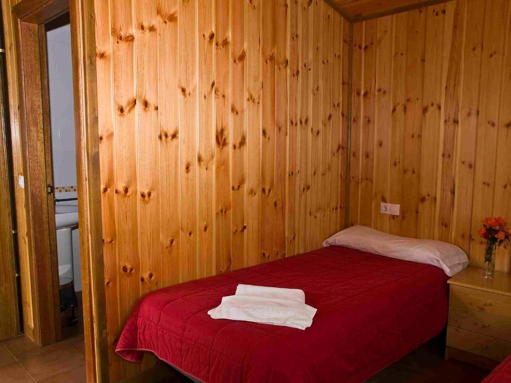 Camping Valle De Tena Sabiñánigo الغرفة الصورة